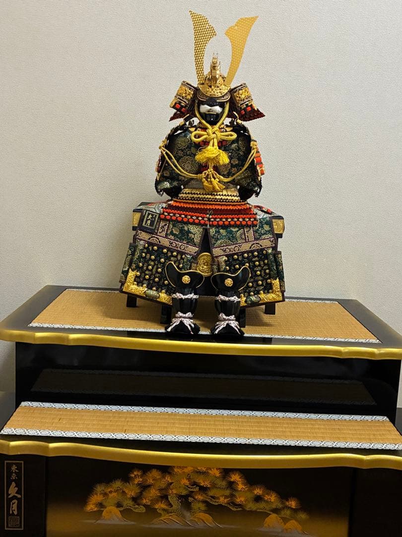 豪華 逸品　久月フルセット　武士の鎧　兜　甲冑　篝火　鯉のぼり　御弓太刀飾