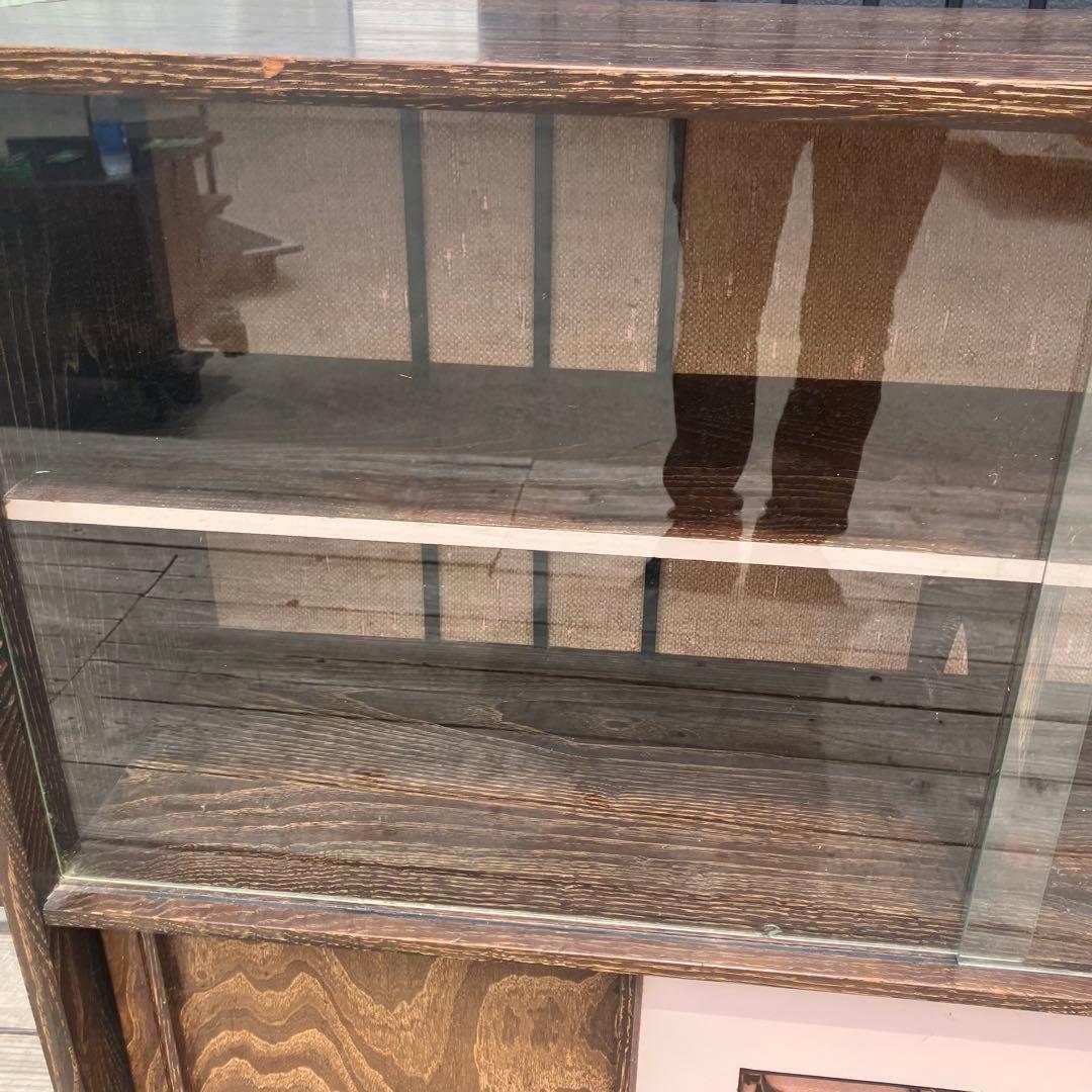 昭和レトロ ミッドセンチュリー 古家具 飾り棚 彫刻サイドボード ディスプレイ