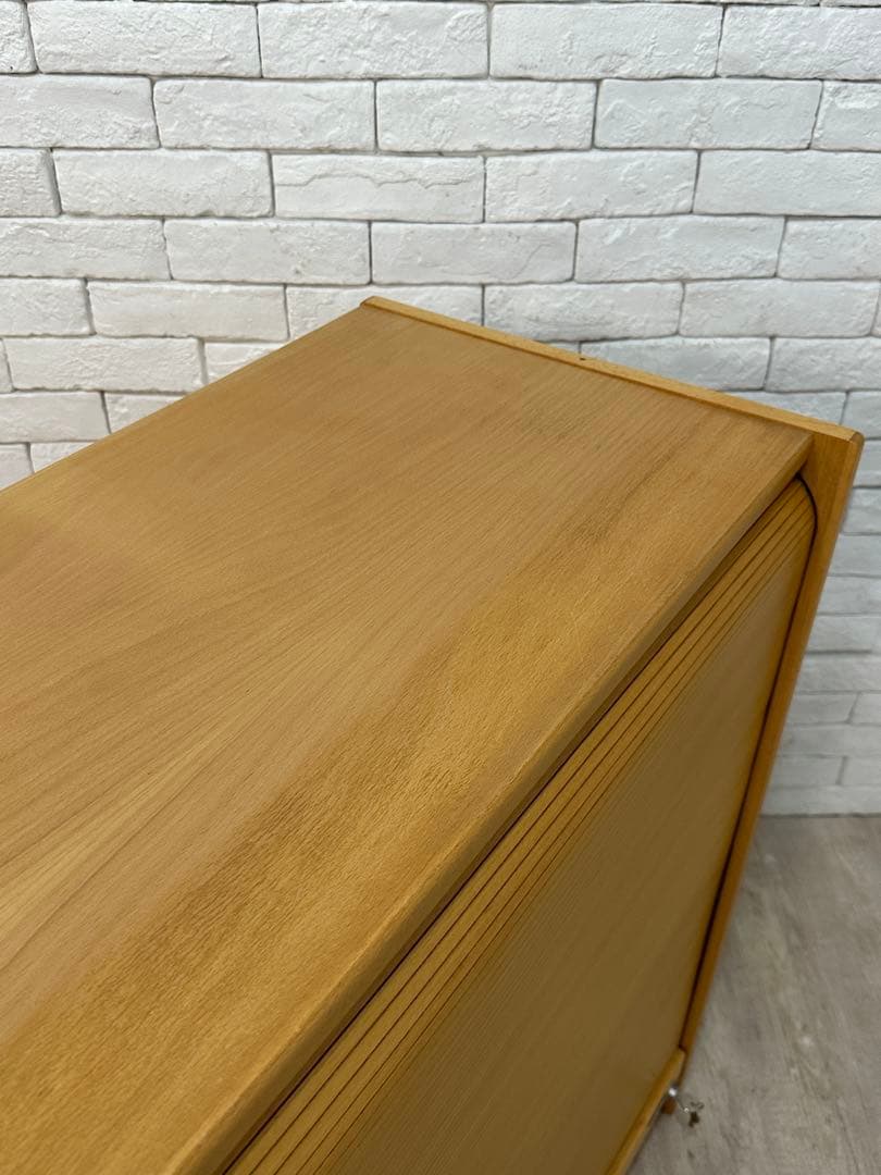 【trestres】ホブドッカ キャビネット ロールアップ 収納　棚