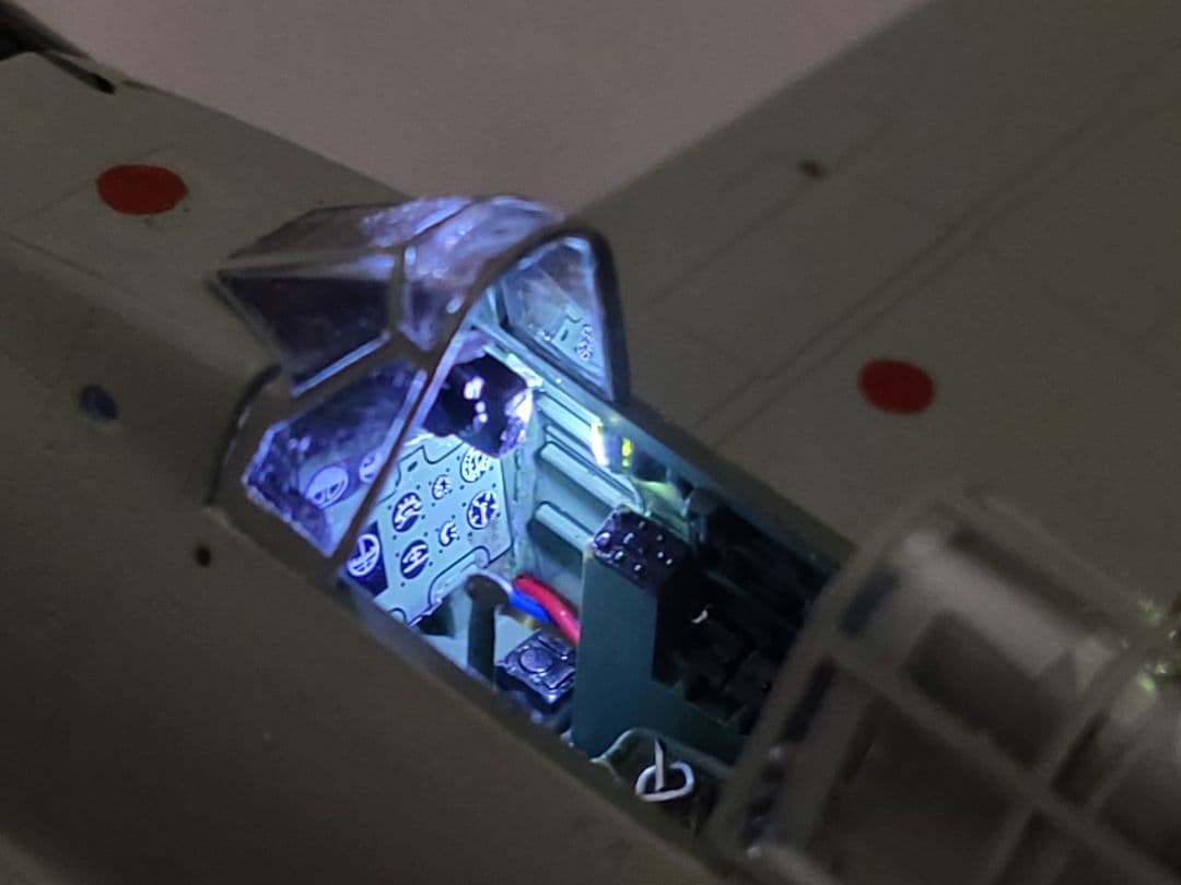 日本海軍 零式艦上戦闘機21型 空母赤城搭載機 リアルモーターライズ完成品