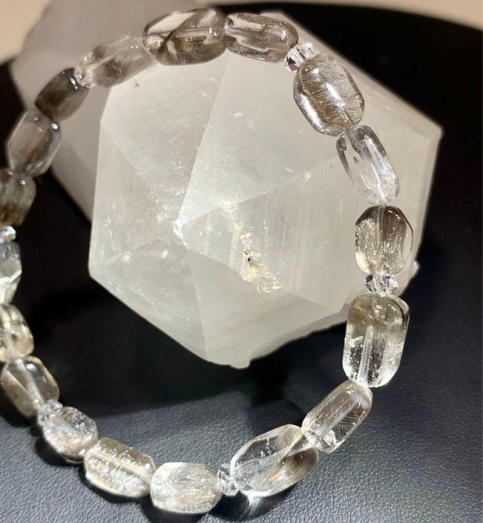 《高品質》　プラチナルチルクォーツ　ブレスレット