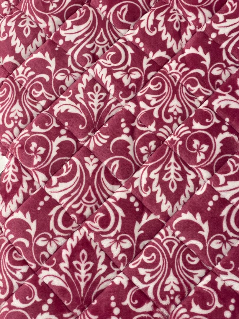 新品♦️気品あるダマスク柄 温か敷きパット♦️3カラー♦️シングル5枚 ダブル２枚あり