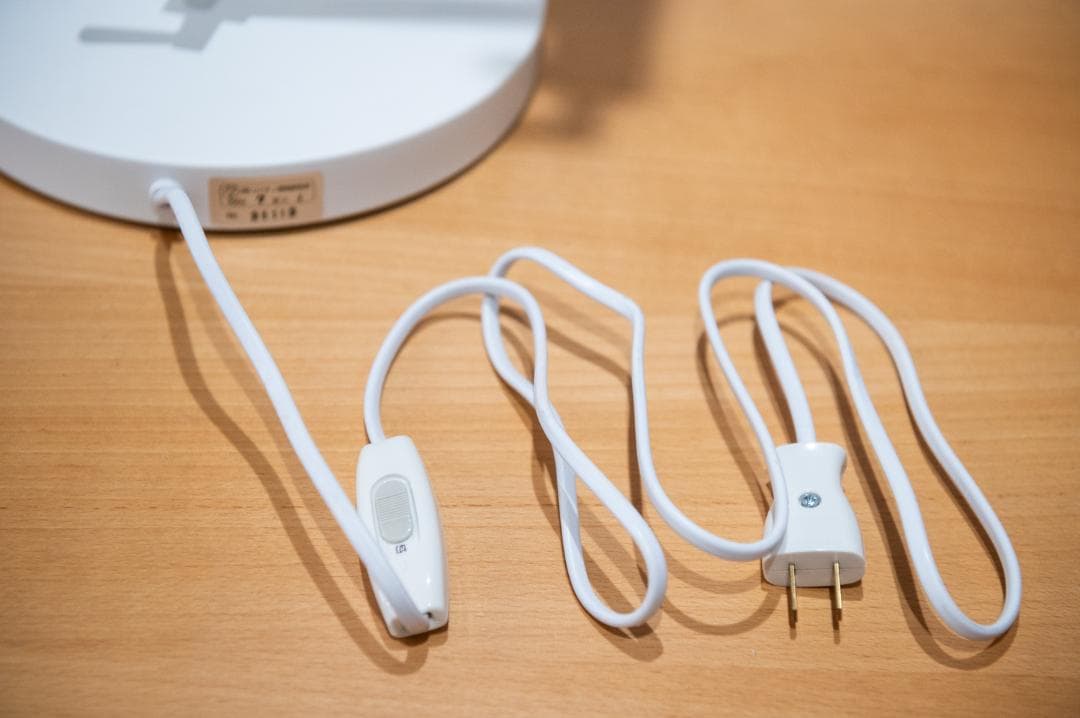 KANADEMONO　Steel × Standard シンプルデスクライト