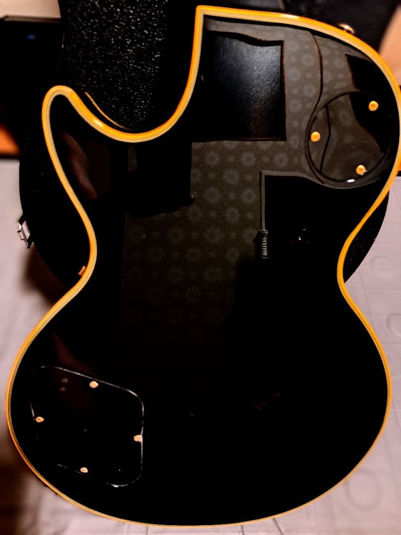 オービルバイギブソンLPC-57B Black Beauty 57' - メルカリ