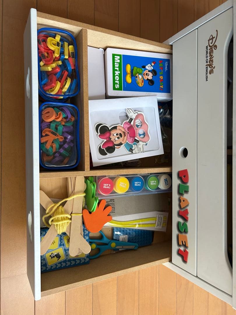 Disneyおもちゃ筆記用具いれ