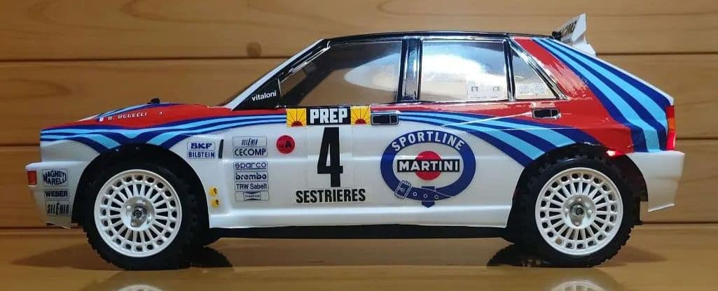 田宮RCランチアデルタインテグラーレLEDライト付＆プロポバッテリ…完成