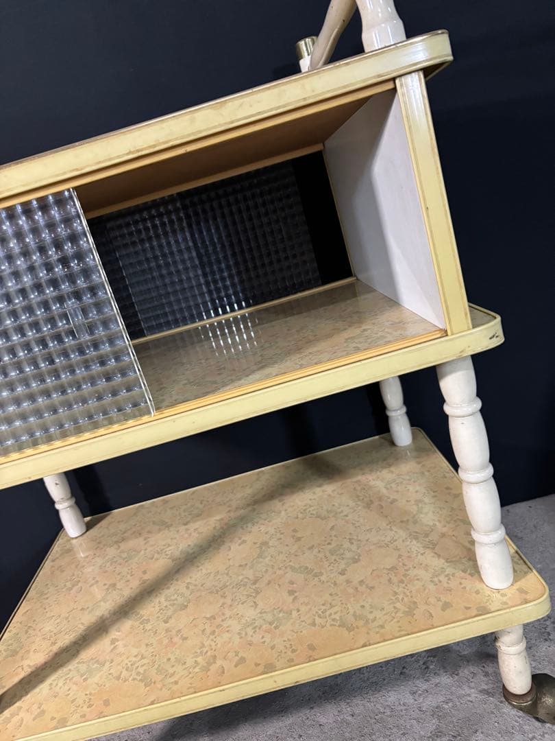 昭和レトロ キッチンワゴン 中古品 花柄 絶版 ガラス戸 アンティーク 家具