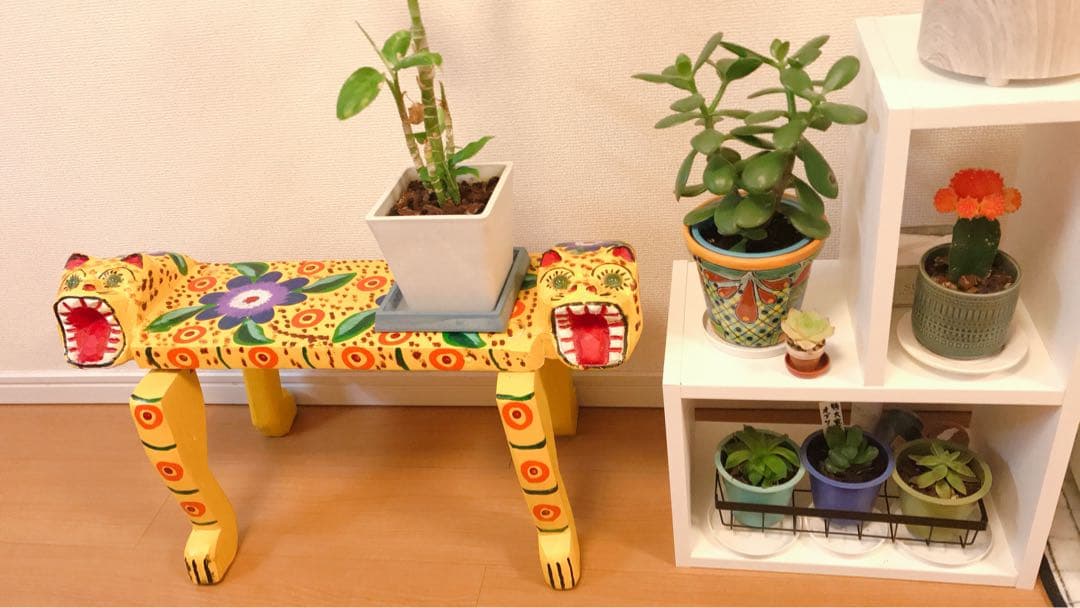 テ*ー様 グアテマラ民芸 手彫り 木製ベンチ 飾り台 アジアン家具