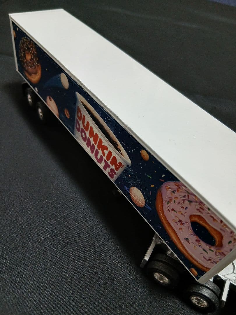 DUNKIN' DONUTS トレーラー