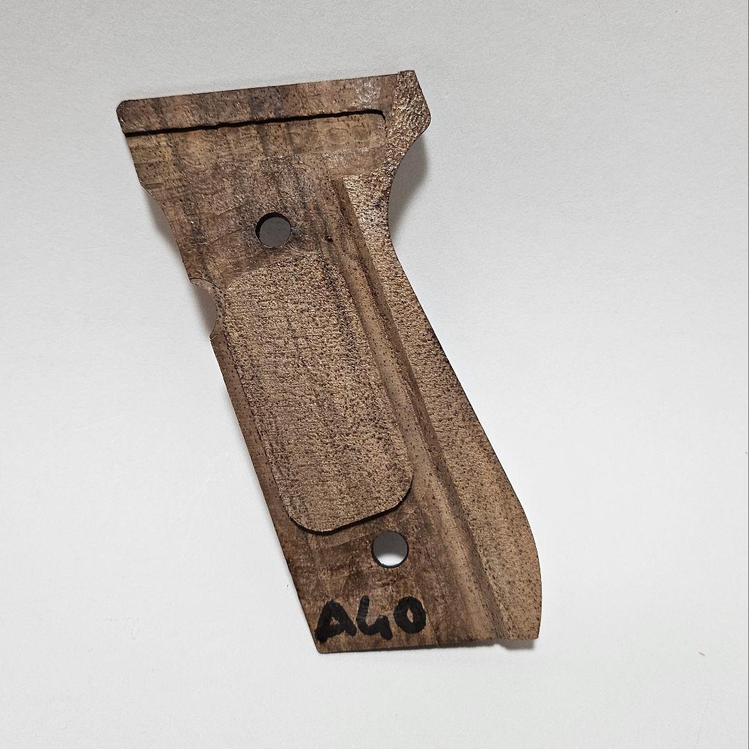 ベレッタ純正 M92Fシリーズ用木製グリップ レーザー QQ_E00219 - メルカリ