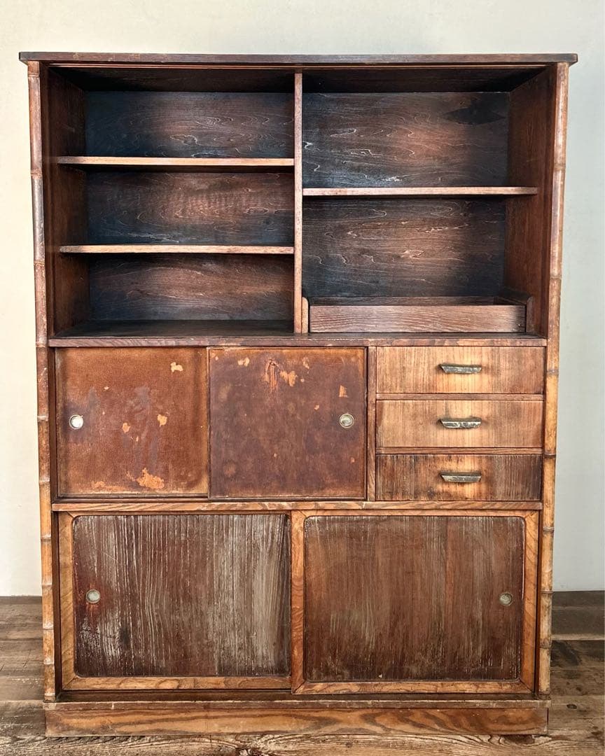 昭和初期 古家具 木製収納棚 食器棚 修理前 現状渡し リメイクベース