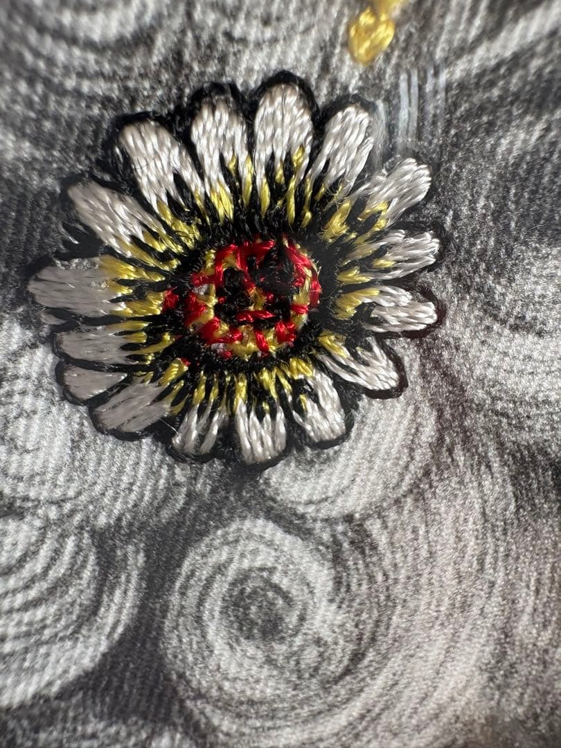 お値下げ中‼️超希少品 刺繍入り ヒグチユウコ サイン入り 栞紐 特装版