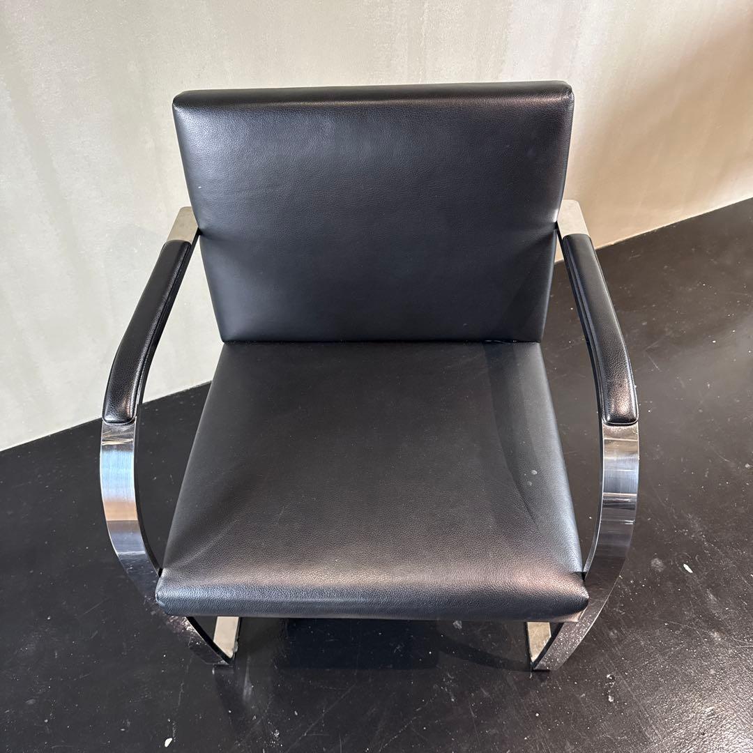 Knoll(ノル)社　ブルーノチェア　ミースファンデルローエアームパッド付チェア