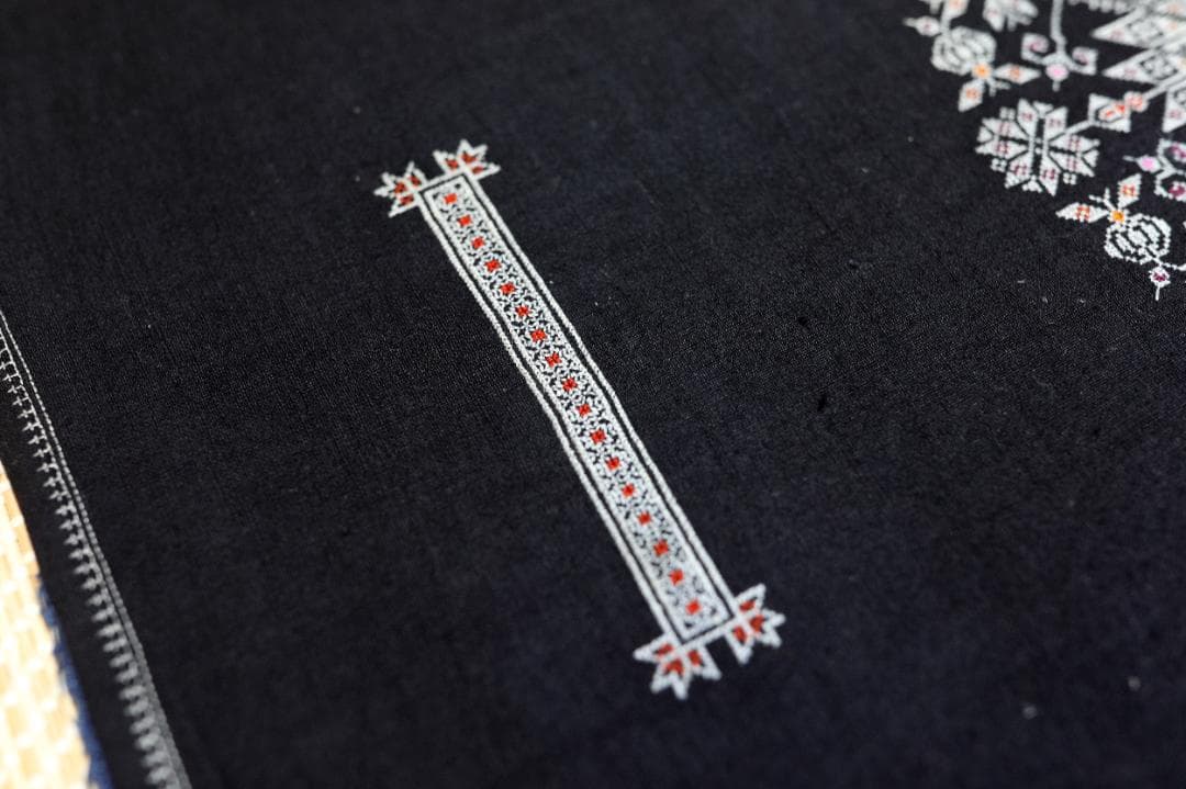 烏当ミャオ族 上衣｜民国期｜植物染め｜手刺繍｜民族衣装 Ethnic dress