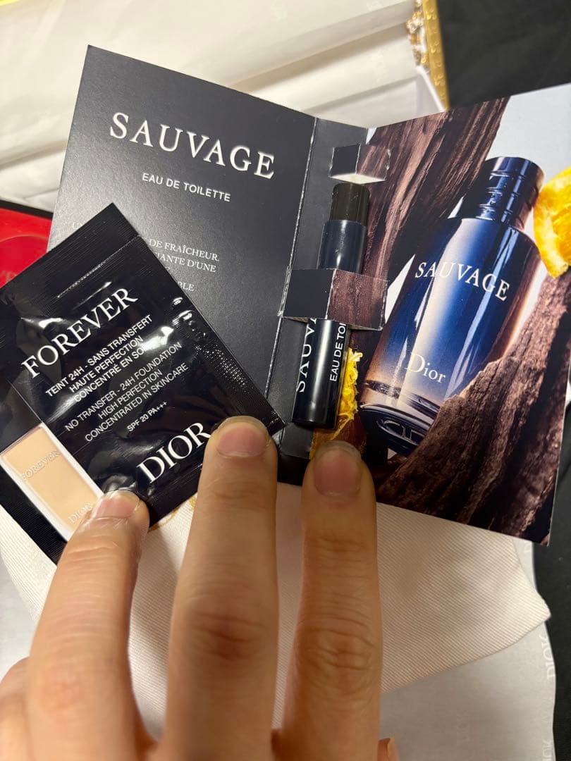 Dior ヒプノティック プワゾン 香水 公式オンラインブティック限定品