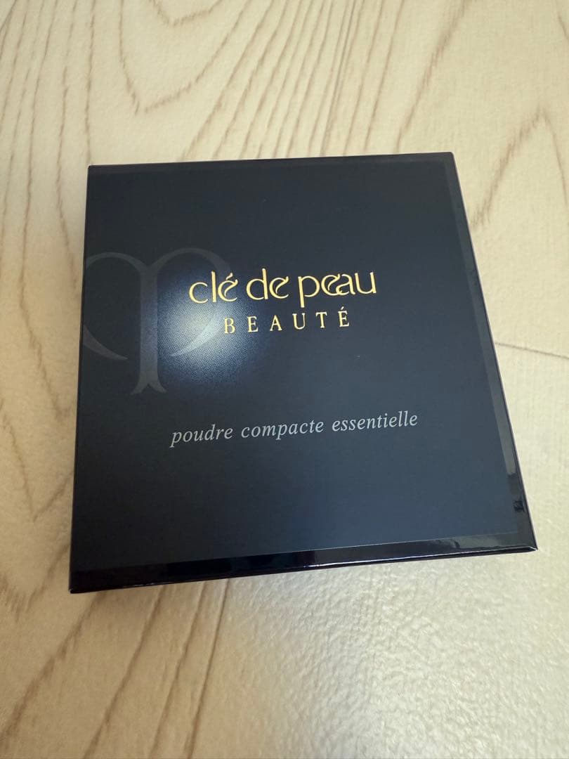 クレドポーボーテ　プードルコンパクトサンシエル　フェースパウダー　5g