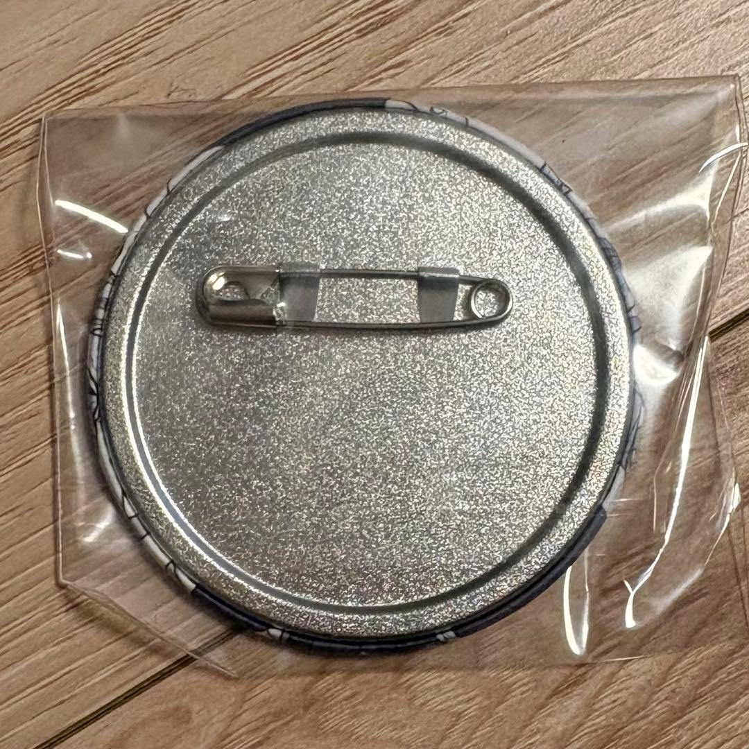 黒執事 Black Label 缶バッジ アンダーテイカー 葬儀屋 - メルカリ