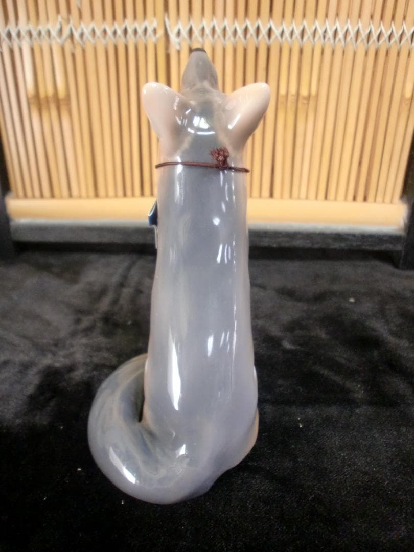 白*ま様 ロイヤルコペンハーゲン2006Fox year figure 　新品未