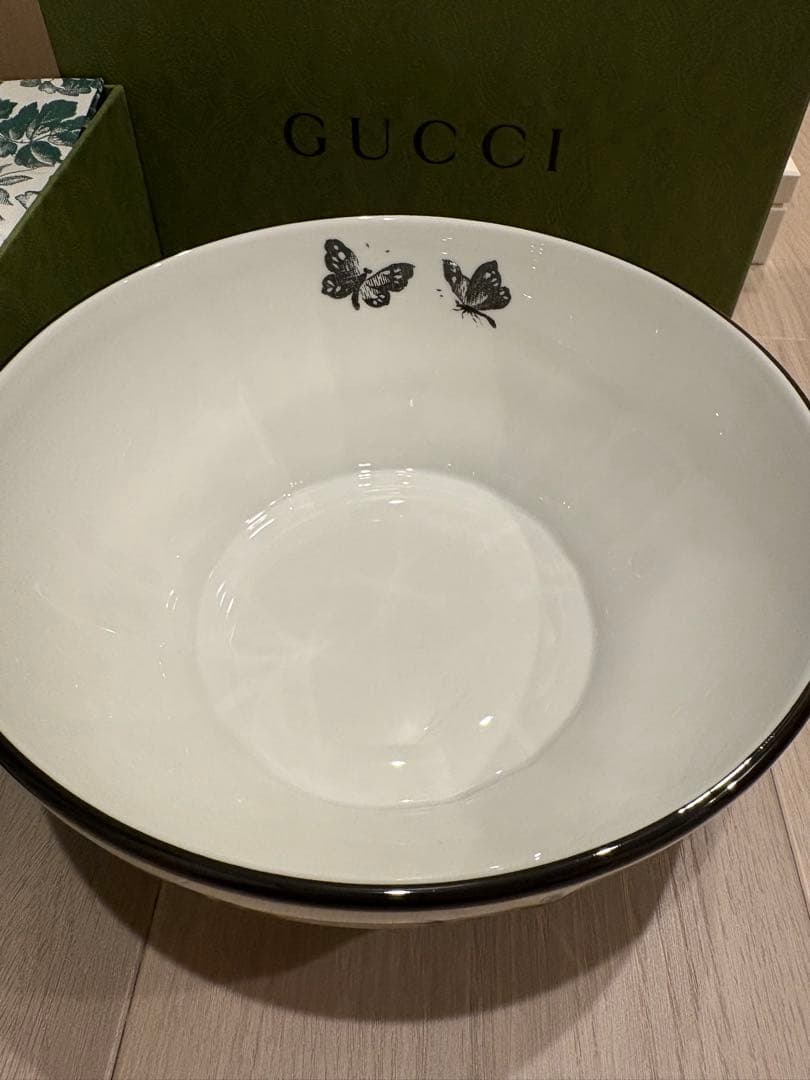 GUCCI　ハーバリウム　食器　ブラック　サラダボウル23cm