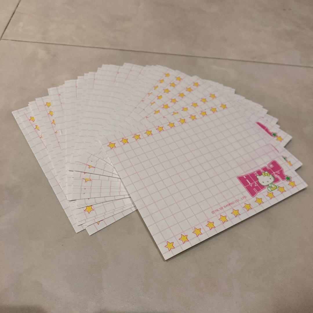 レトロ《2002年 ハローキティ メモ帳》Hello Kitty ☆缶ケース付き