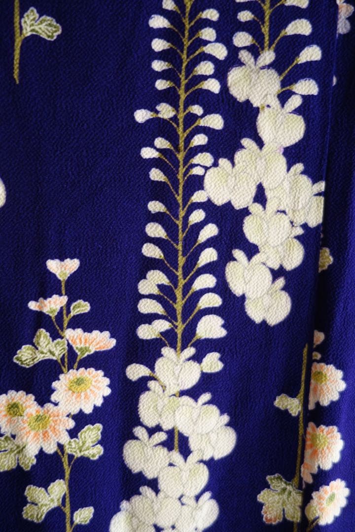 アンティーク　子供着物　藤　菊　鬼しぼ縮緬