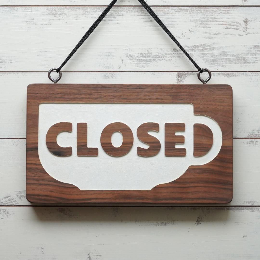 木製カップ型オープン・クローズサイン 営業中看板 - メルカリ