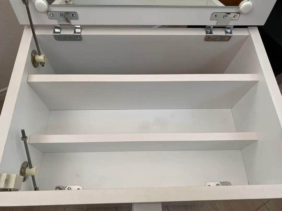 ホワイト ドレッサー ワゴン　鏡　ミラー　キャスター付