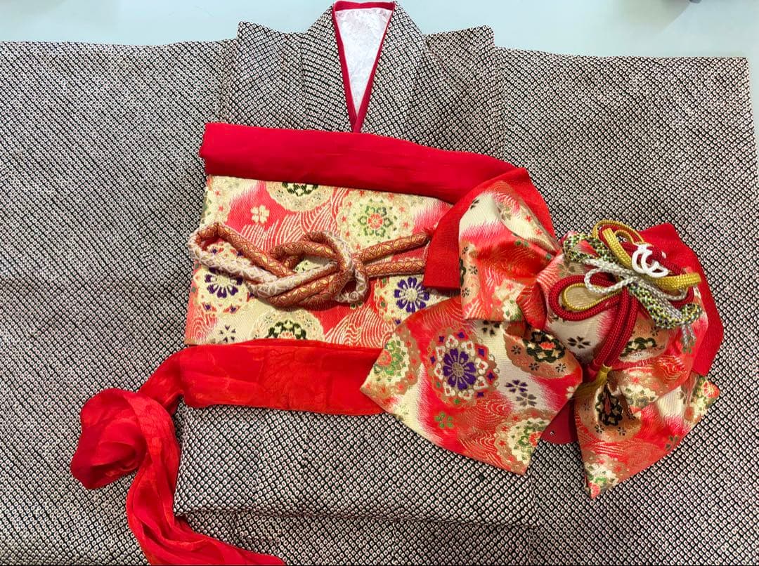 七五三　正絹　総絞り　黒　グレー　7歳　フルセット　作り帯