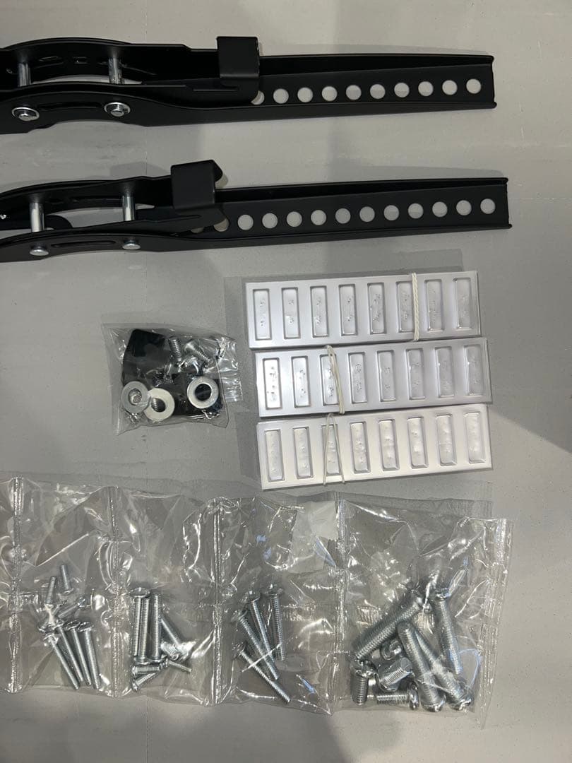 壁美人 石膏ボード専用テレビ壁掛け金具 TI300 Lサイズ