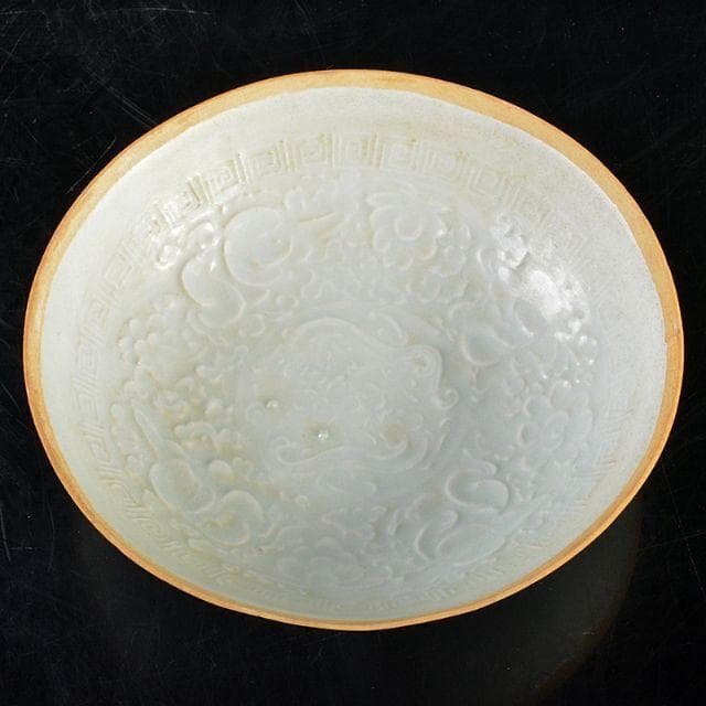 影青　青白釉　陽刻　花文　鉢