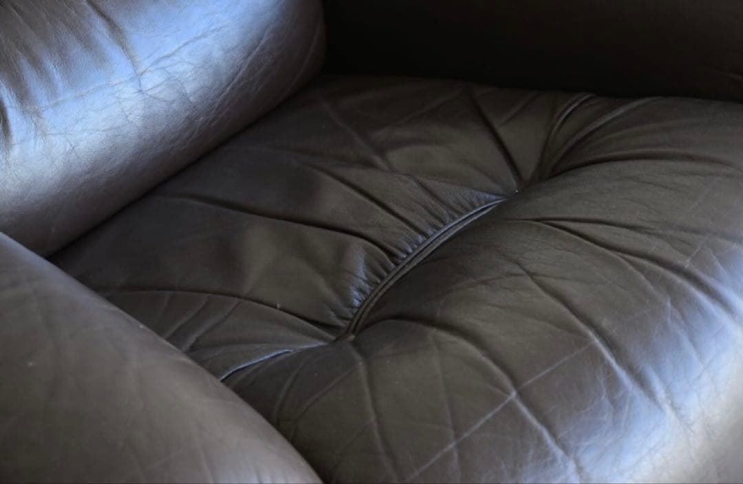 【高級】 本革 ブズネリ モダン ソファ ラウンジチェア パーソナルチェア