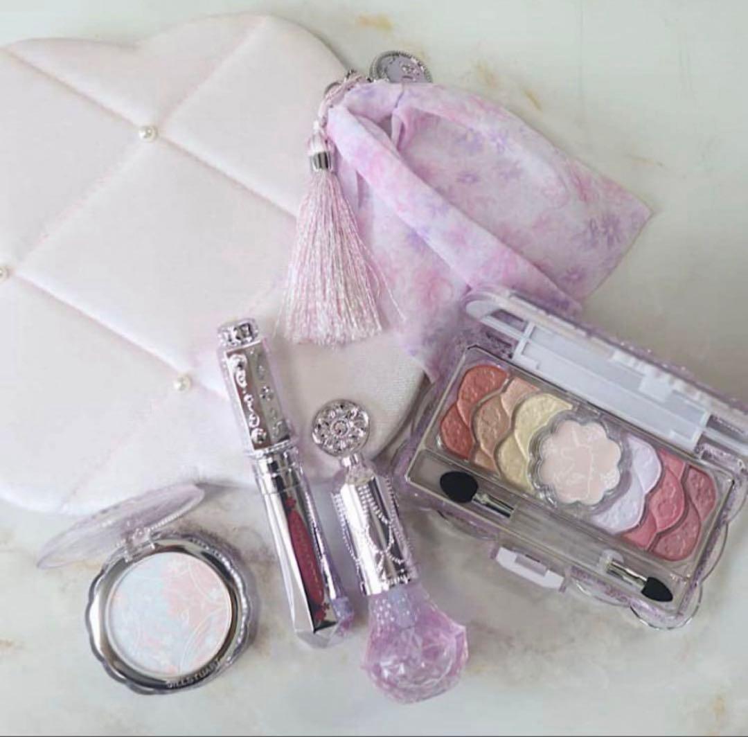 セール！　ジルスチュアート　クリスマスコフレ　ユニコーンユートピアコレクション