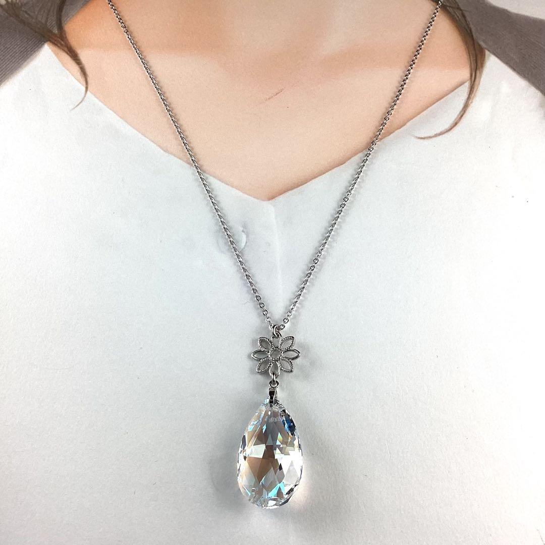 ヴィンテージスワロフスキー 28mmしずく型ペンダント〜クリスタル