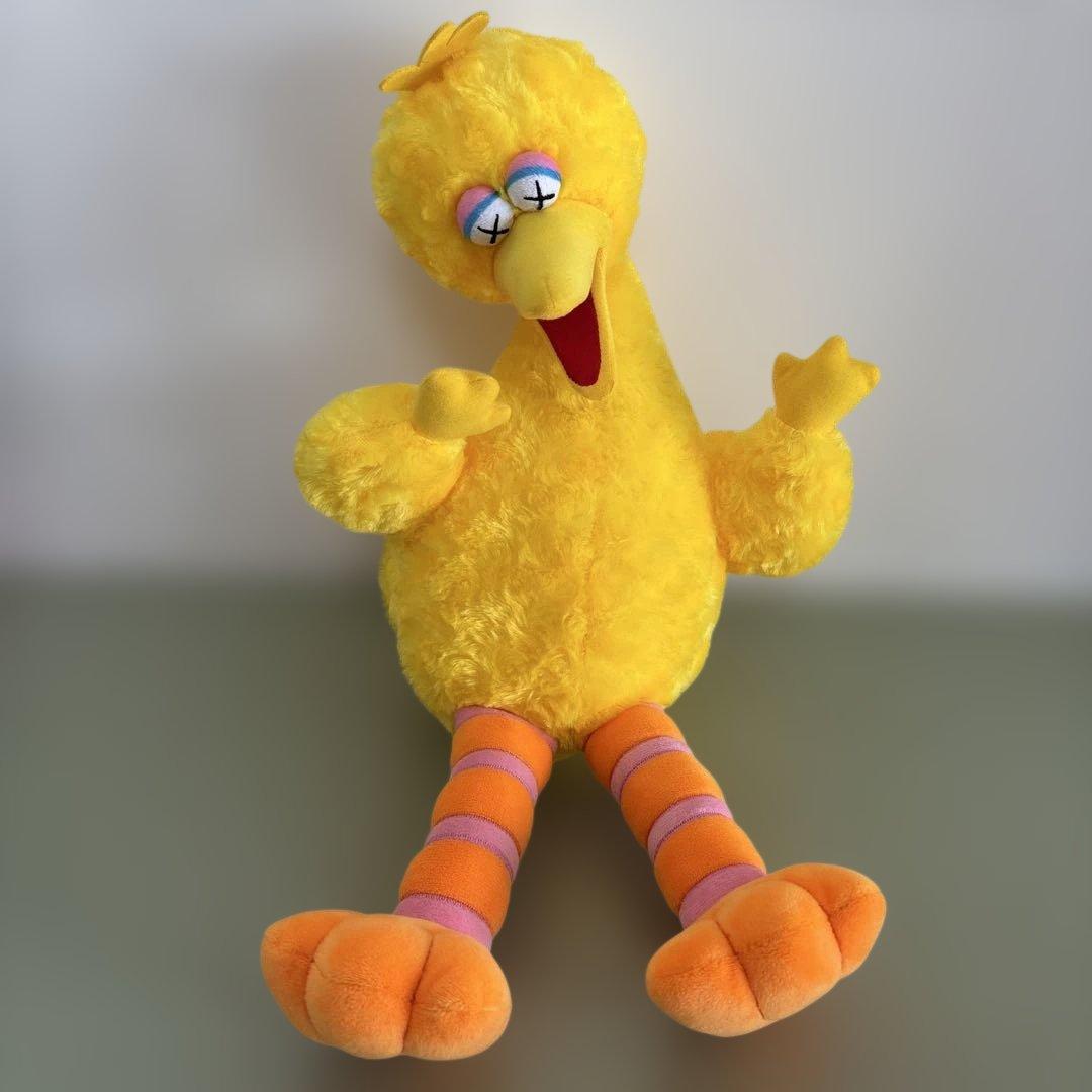 kaws UNIQLO ユニクロ スポンジボブ エルモ ビッグバード ぬいぐるみ