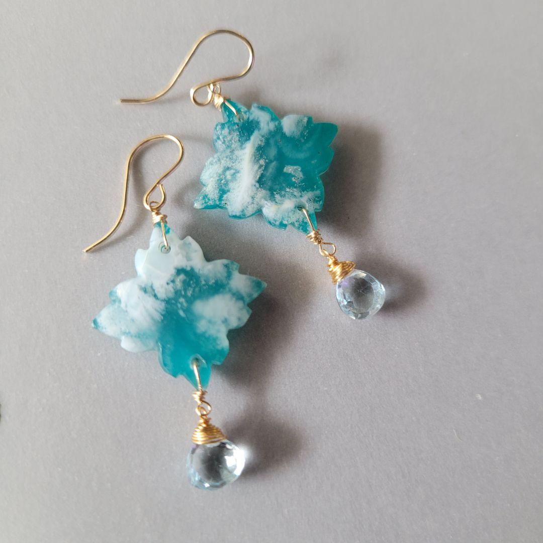 のんたん様 プフェザーアゲート カービングピアス