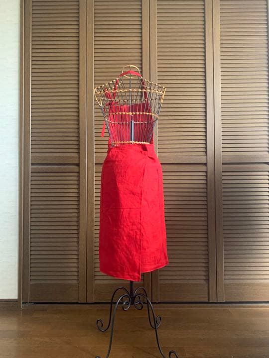 母の日　プレゼント　リネン100%  シンプルエプロン　還暦祝いにも