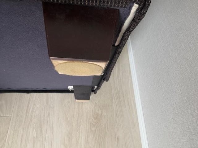 NOYES オットマン　黒　ファブリック