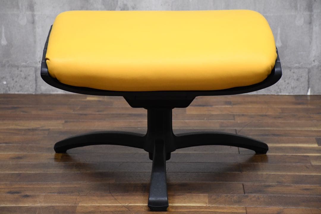 FAK40 美品 ポルトローナフラウ アントロポヴァリウス オットマン スツール