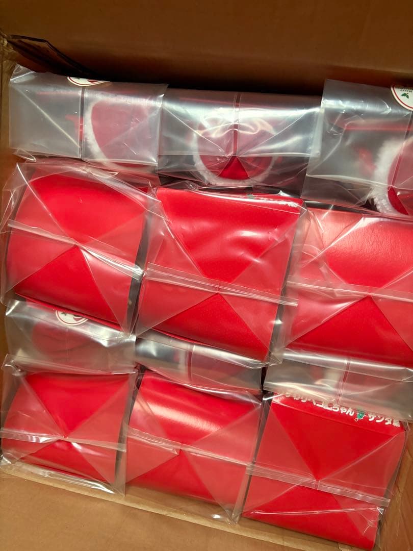 不二家　おすわりペコちゃん　サンタ編　クリスマス　12個入　未開封　FUJIYA