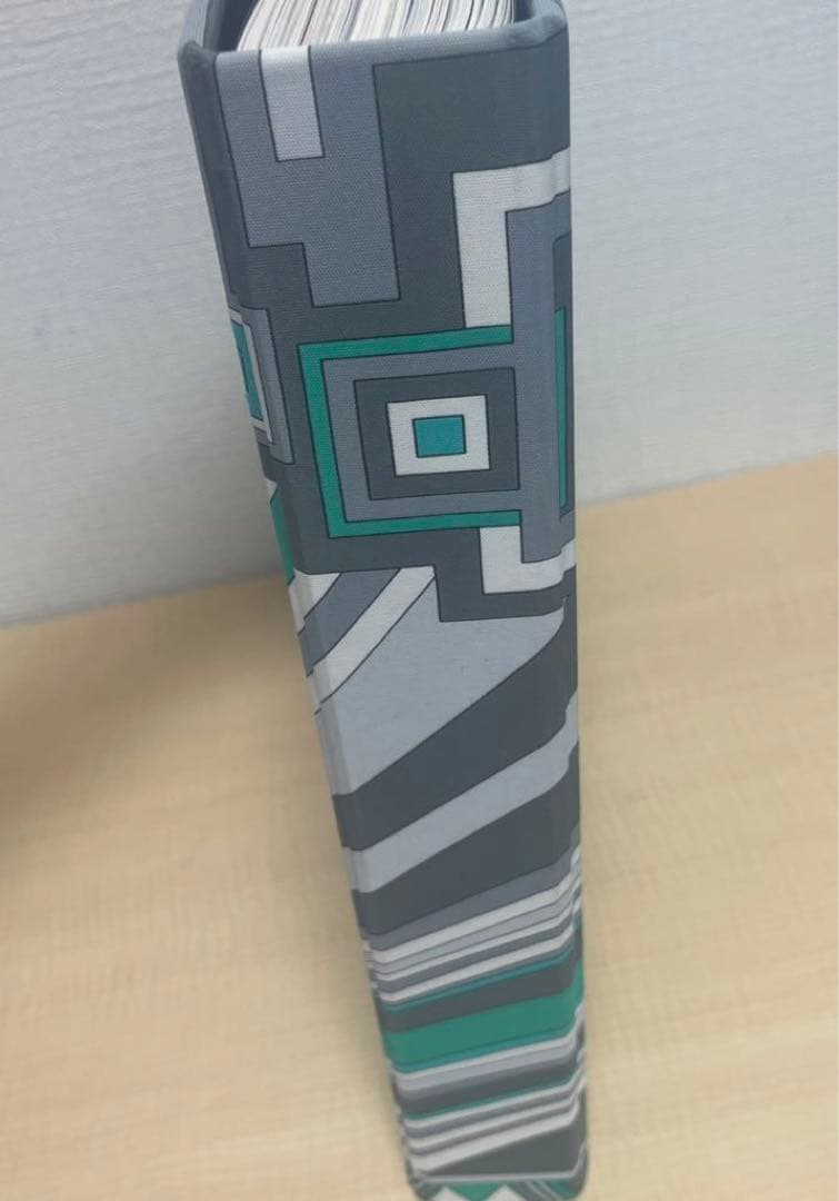 エミリオプッチ本