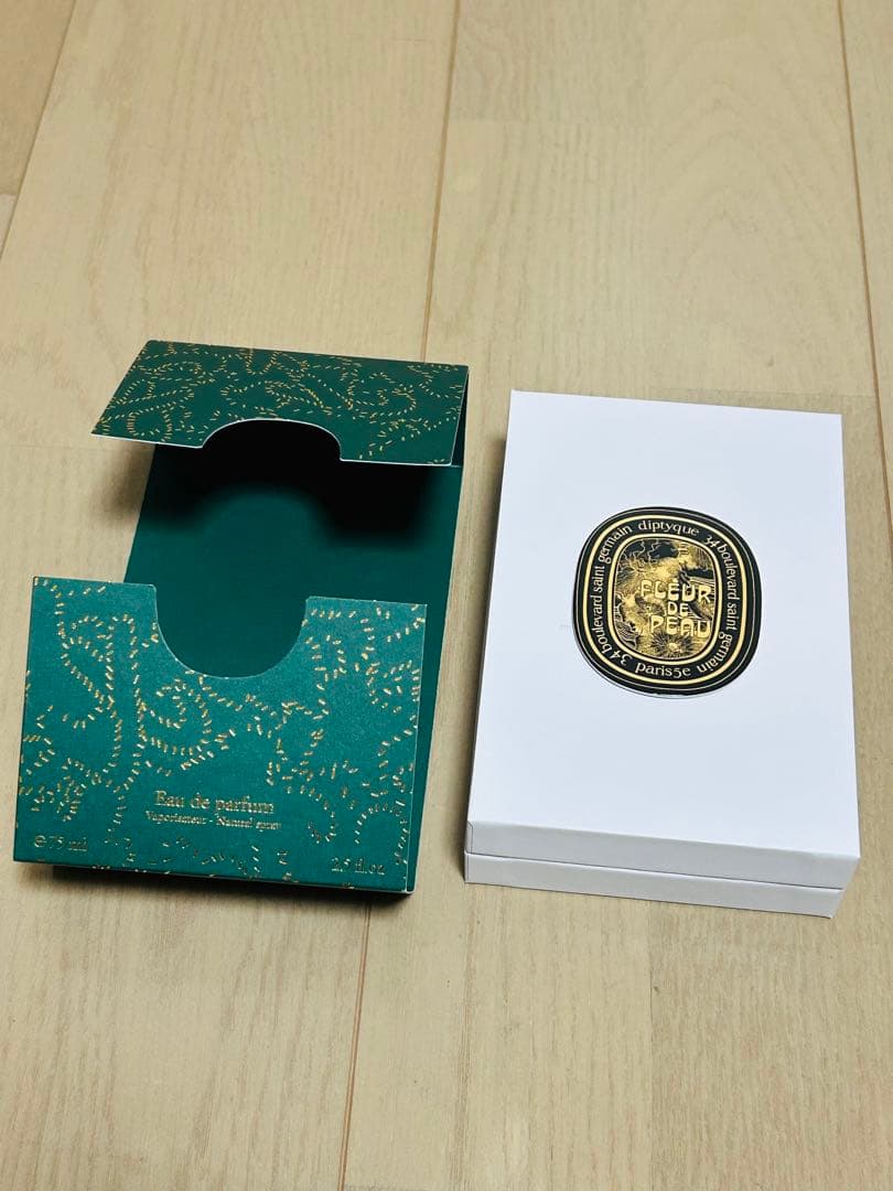 Diptyque FLEUR DE PEAU 75mL + おまけ付き