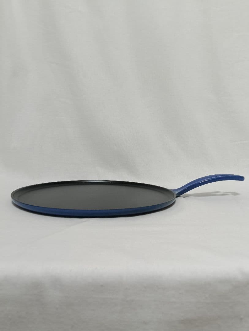 ルクルーゼ　クレープパン ブルー 27cm