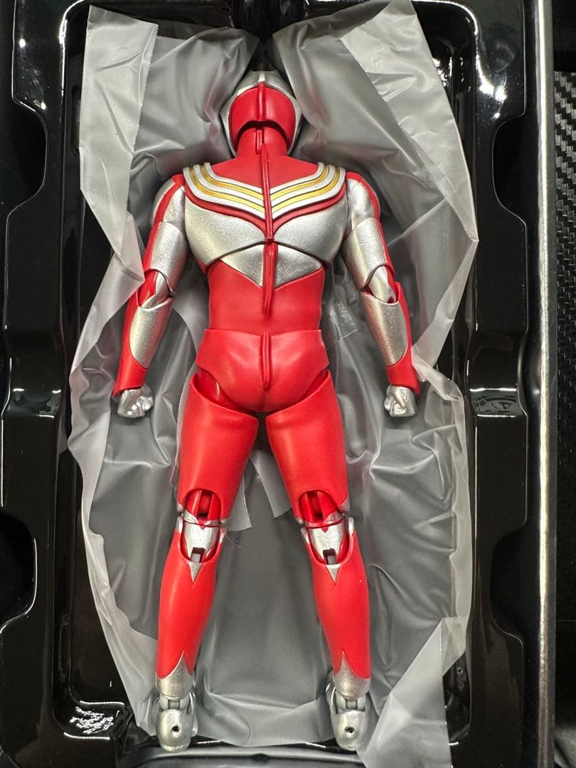 S.H.Figuarts（真骨彫製法）ウルトラマンティガ 四点セット