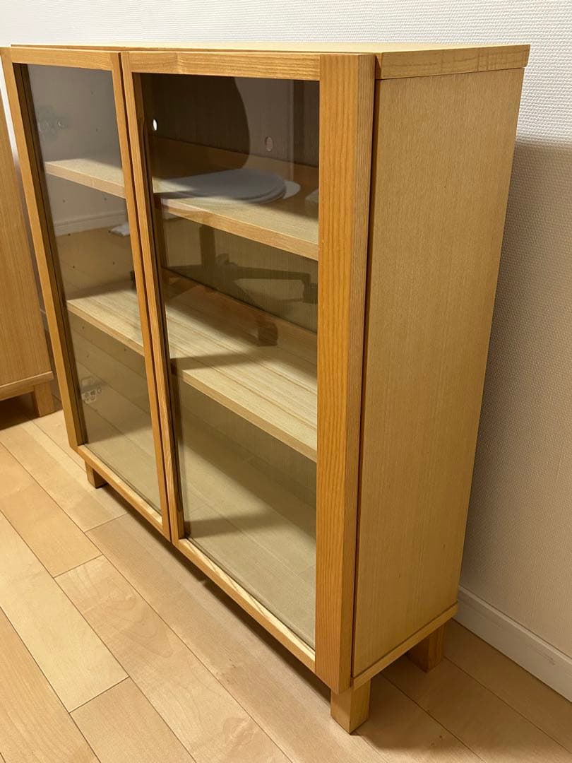 木製キャビネット　ガラス扉　オーク材　A