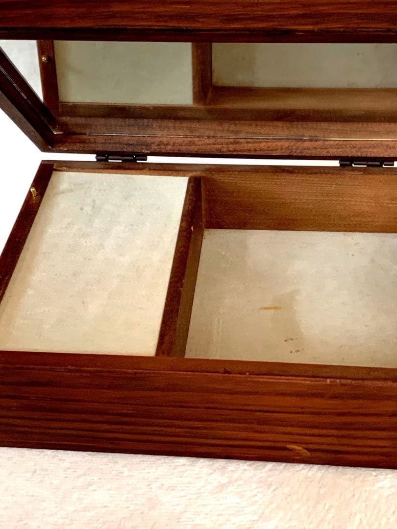 ミッキー & ミニー オルゴール付きアクセサリーボックス小物入れ