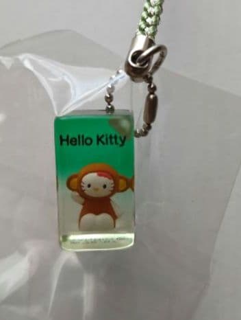 ご当地キティ 根付 クリアキューブ 2種類セット 動物図鑑 歌舞伎 激