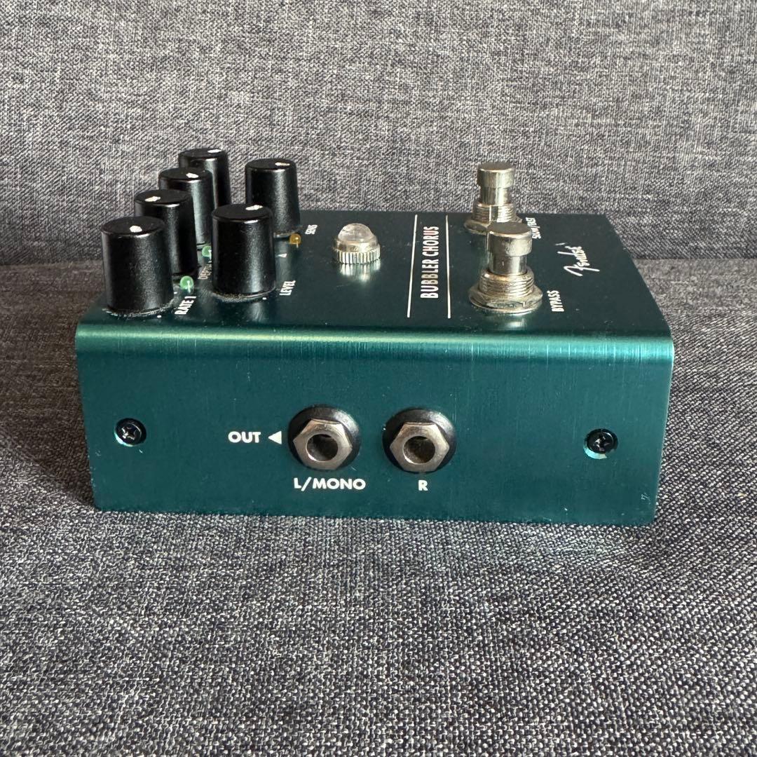 ギター Fender BUBBLER ANALOG CHORUS/VIBRATO