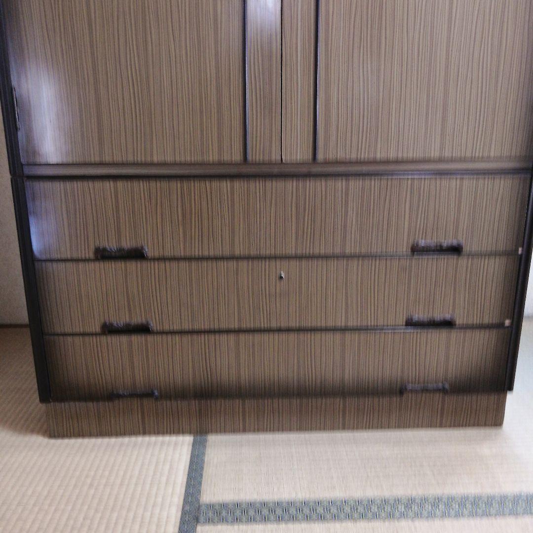 昭和レトロ時代 洋服ダンス/引き出し 値下げしました。 - メルカリ