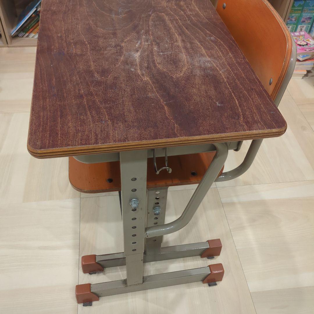 【送料無料】 オカムラ necos 学校 学習机 椅子 高さ調整可能