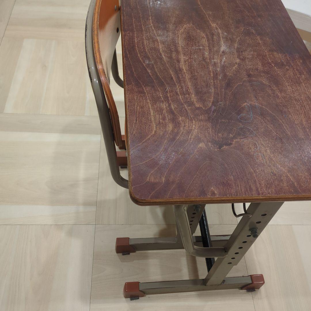 【送料無料】 オカムラ necos 学校 学習机 椅子 高さ調整可能